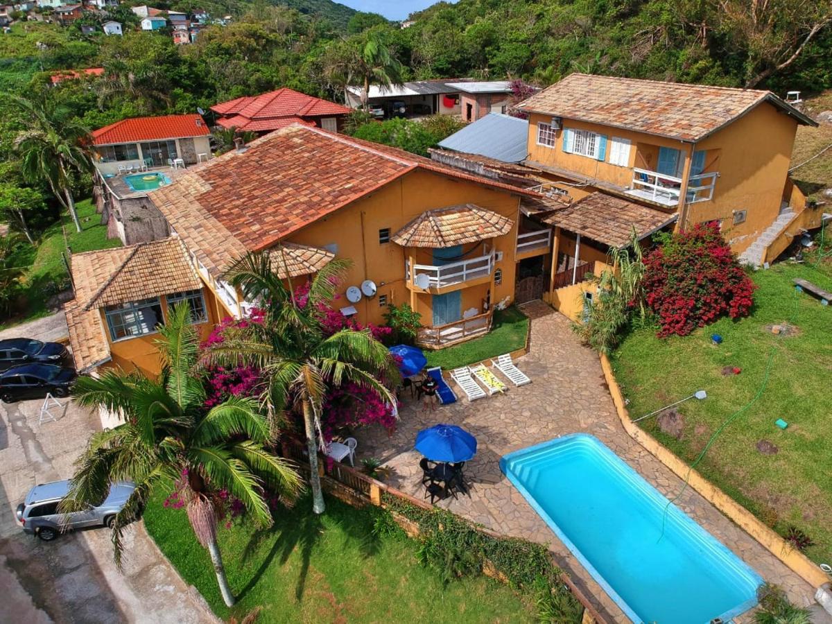 Pousada Laguna Bagian luar foto